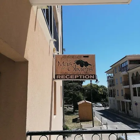 T2 Moderne Avec Piscine, Terrasse Et Parking Prive * Uzès