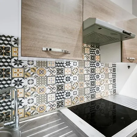 Apartamento T2 Moderne Avec Piscine, Terrasse Et Parking Privé
