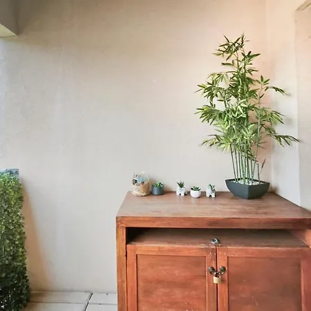 T2 Moderne Avec Piscine, Terrasse Et Parking Privé Apartamento